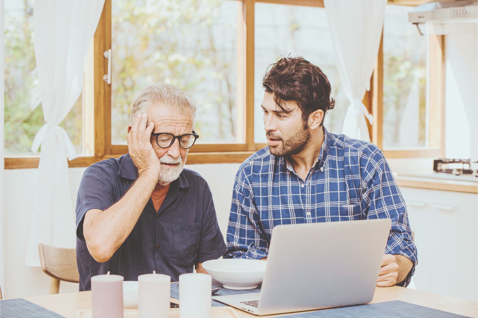 Врач рассказал, как проявляются симптомы болезни Альцгеймера