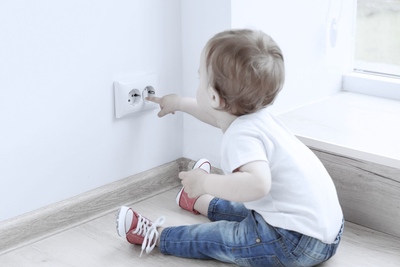 Электричество: правила безопасности